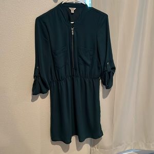 Guess dress emerald green size medium